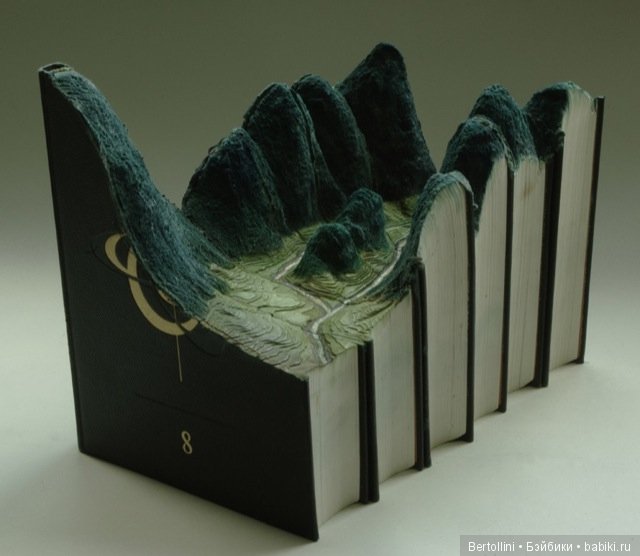 Вырезанные миры Гая Лараме