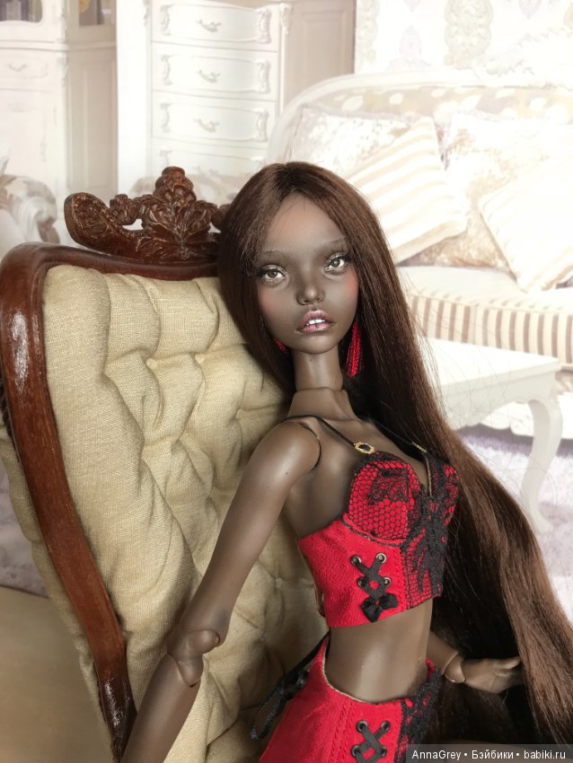 А у меня новая вкусняшка -шоколадка от Popovy sister