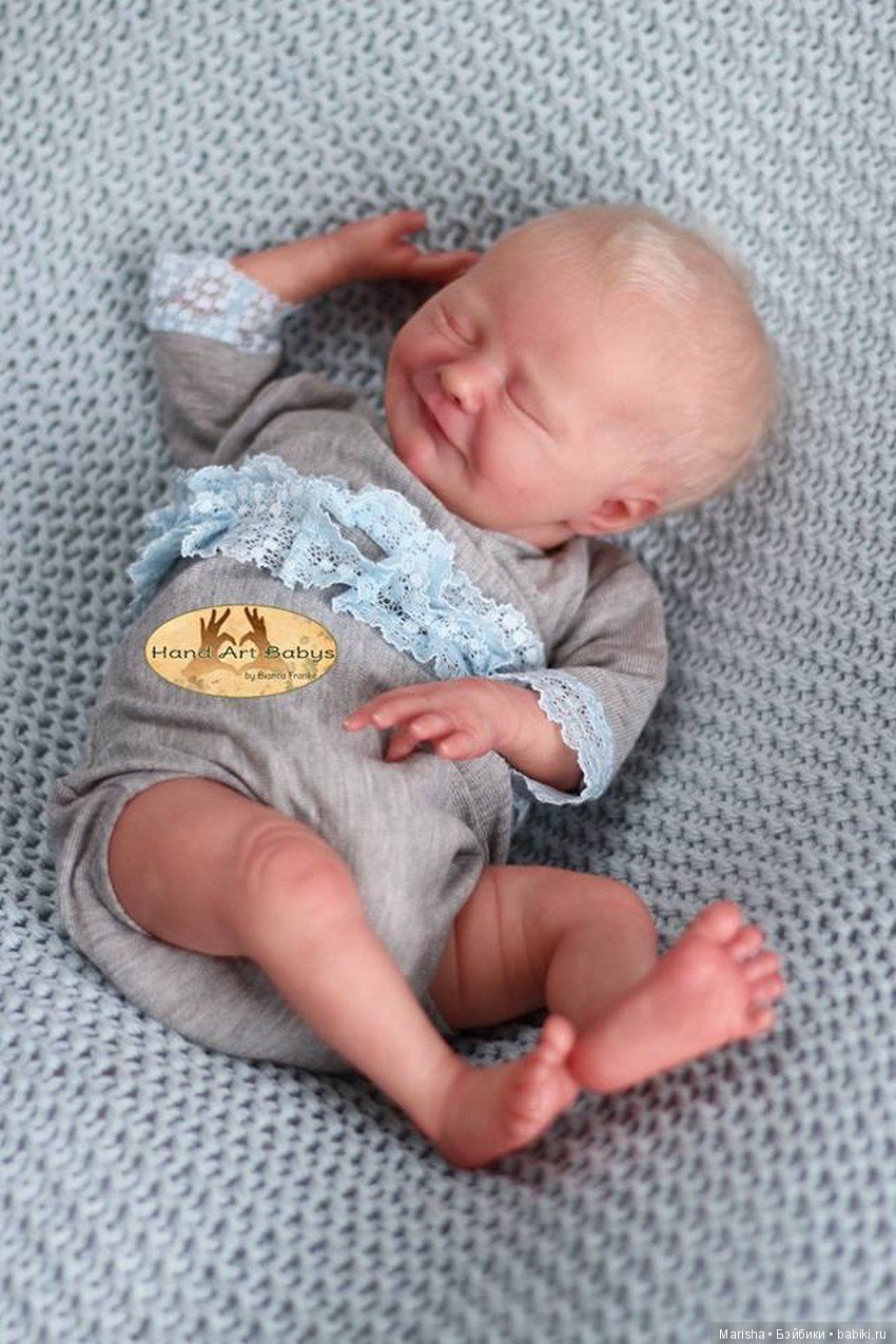 Uriel скульптора Priscilla Lopes, автор прототипа Bianca Franke