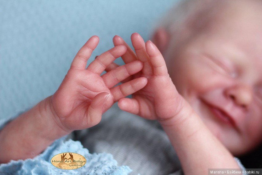 Uriel скульптора Priscilla Lopes, автор прототипа Bianca Franke