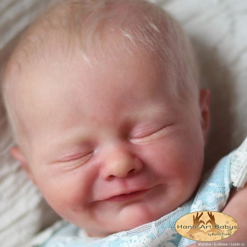 Uriel скульптора Priscilla Lopes, автор прототипа Bianca Franke