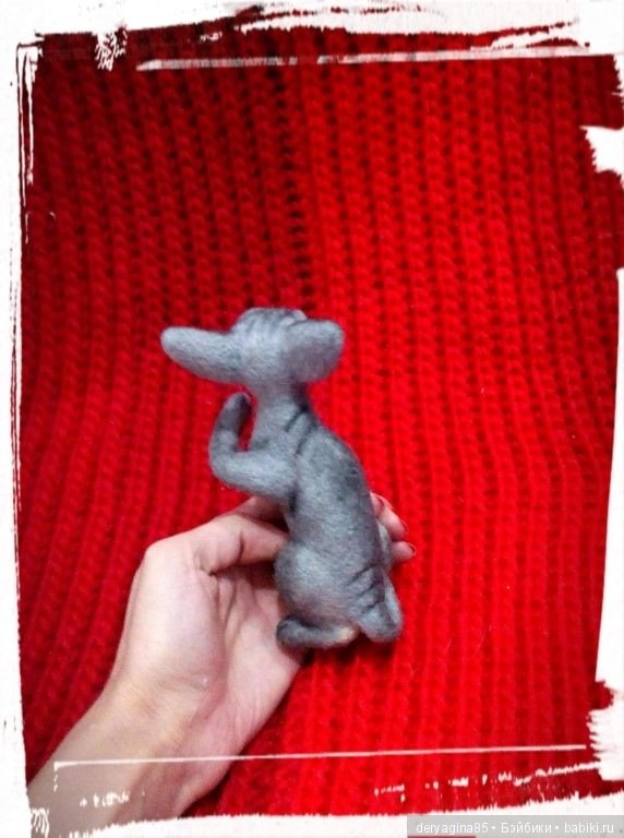 Мини фигурка сфинкса — Валяные игрушки из шерсти: сухое валяние (фото 3)