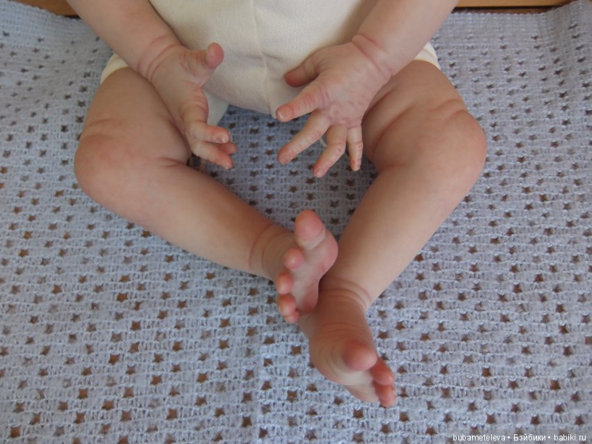 Всем известно с детских лет, страшнее мышки зверя нет