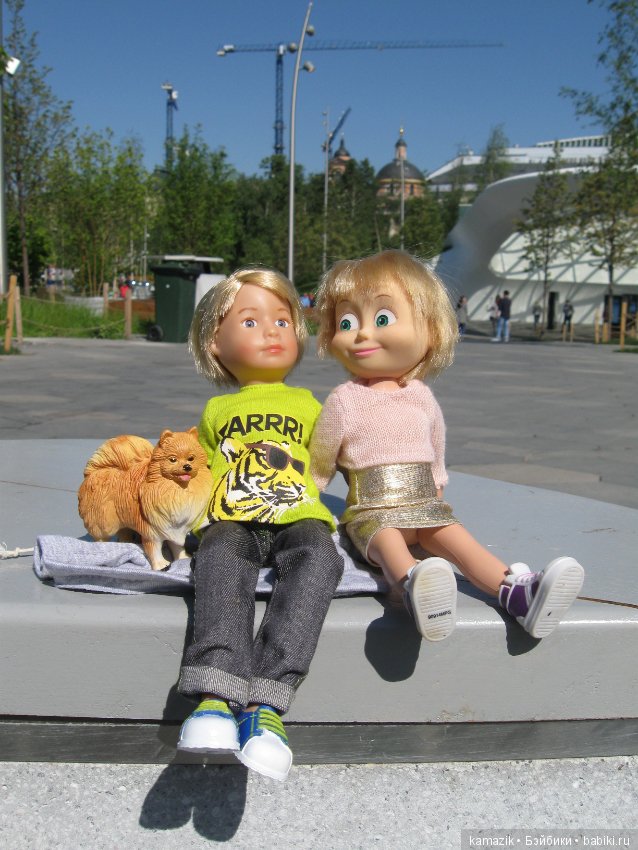 Мишка Крузиков. Или куда не ступала нога взрослых кукол в Зарядье