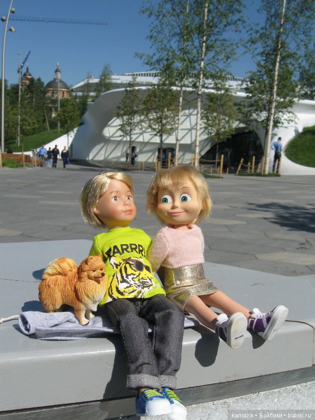 Мишка Крузиков. Или куда не ступала нога взрослых кукол в Зарядье