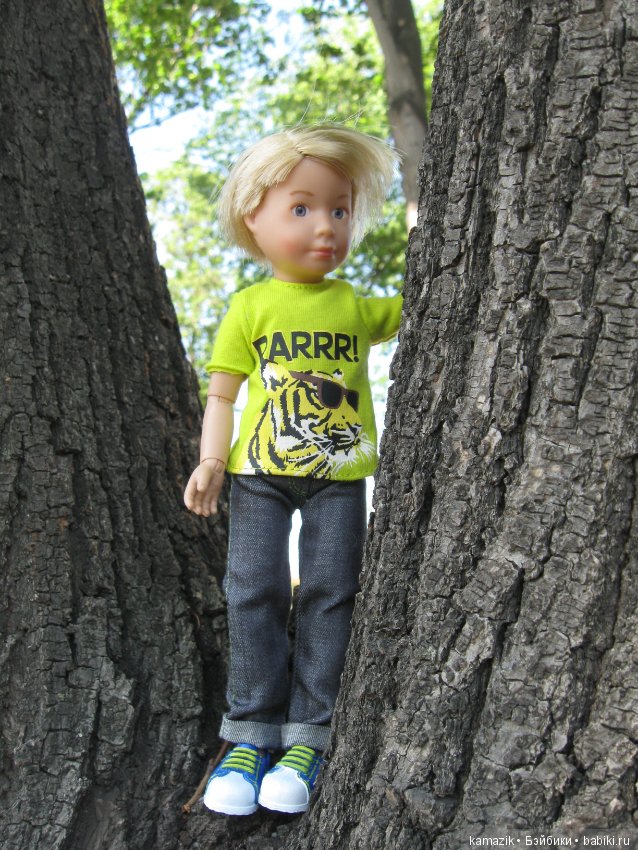 Мишка Крузиков. Или куда не ступала нога взрослых кукол в Зарядье