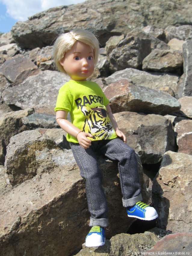 Мишка Крузиков. Или куда не ступала нога взрослых кукол в Зарядье