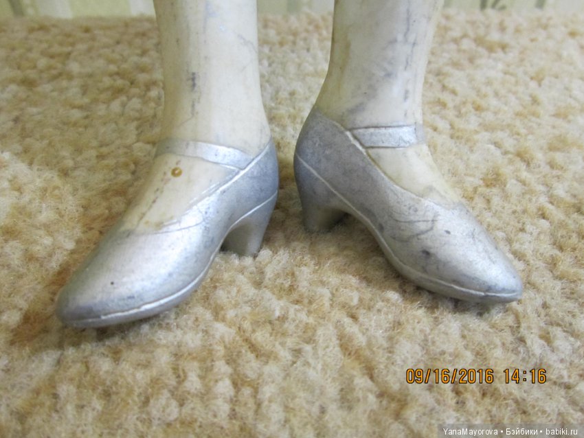 Помогите опознать куклу — Опознание антикварных кукол: поиск по клейму (фото 3)