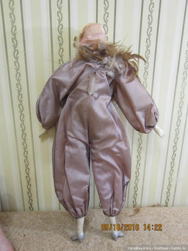 Помогите опознать куклу — Опознание антикварных кукол: поиск по клейму (фото 7)
