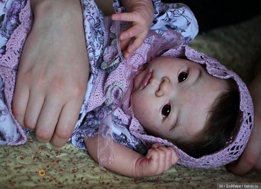 Азиаточка Акина в новом наряде, Adrie Stoete (фото 2)