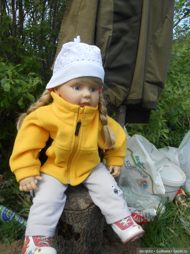 Перлуша первый раз ездила на море