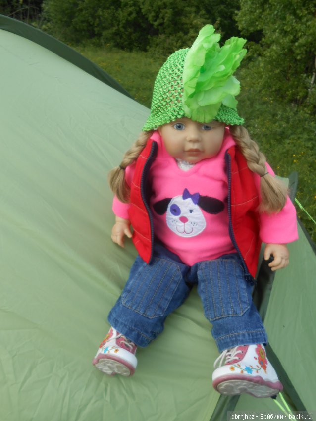 Перлуша первый раз ездила на море