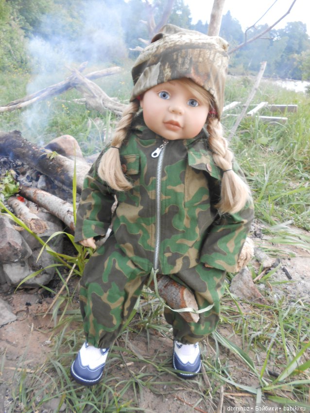 Перлуша первый раз ездила на море