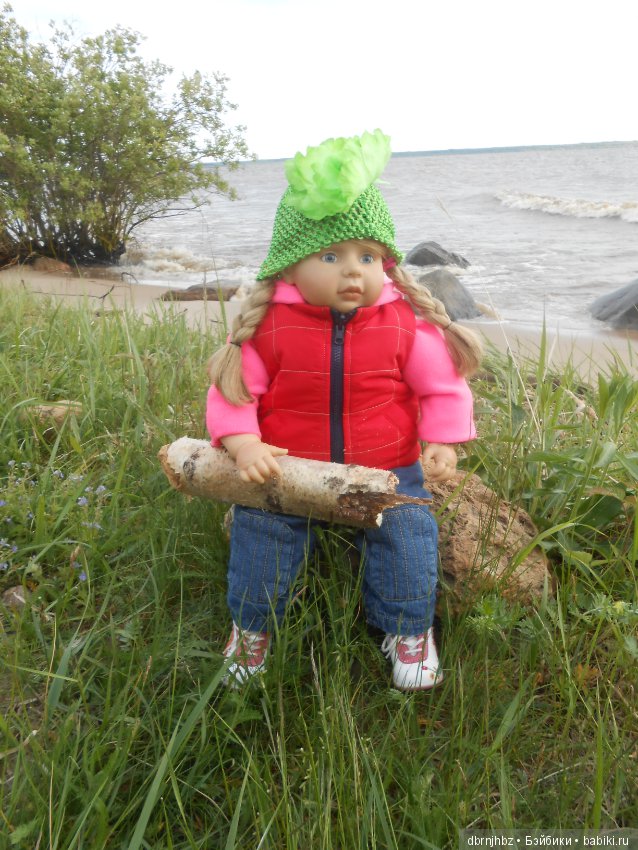 Перлуша первый раз ездила на море