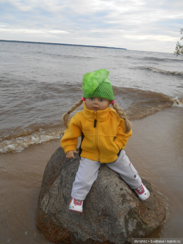 Перлуша первый раз ездила на море