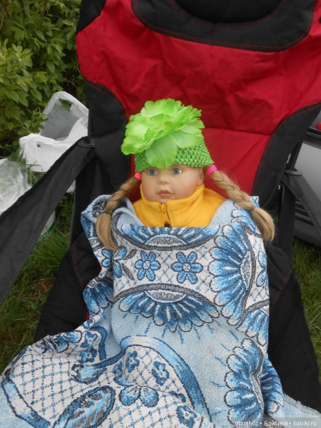 Перлуша первый раз ездила на море