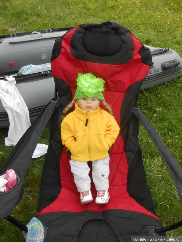 Перлуша первый раз ездила на море