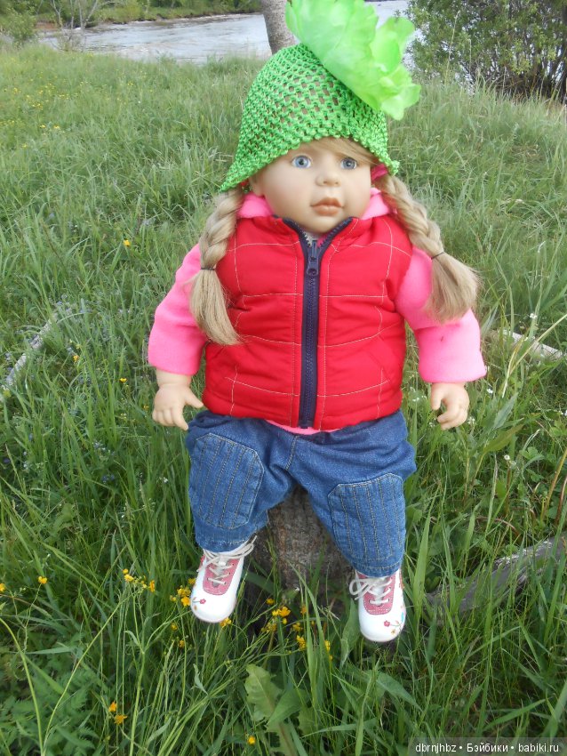 Перлуша первый раз ездила на море