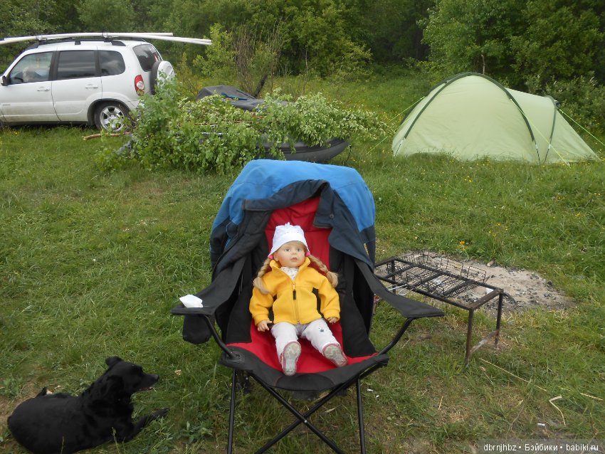 Перлуша первый раз ездила на море