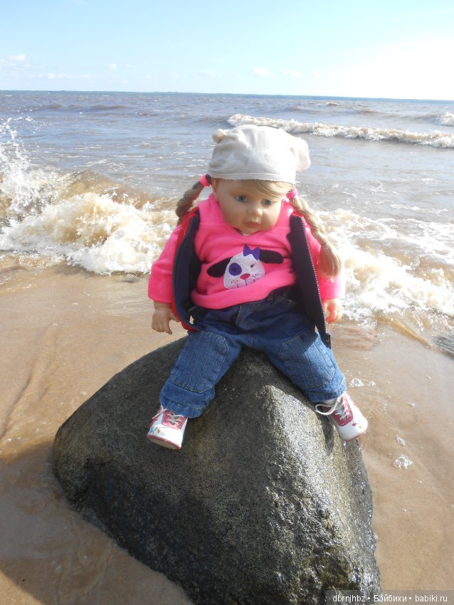 Перлуша первый раз ездила на море (фото 8)