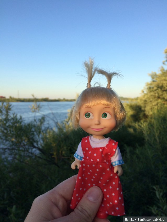 Машка - промокашка — Куклы Маша и Медведь (Simba): Маша в кармашке