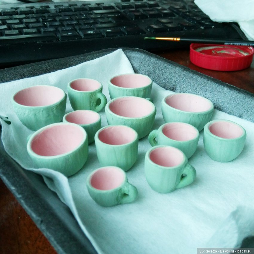 Чашки-крошки. Миниатюрная столовая керамика? Или керамическая миниатюра (фото 3)