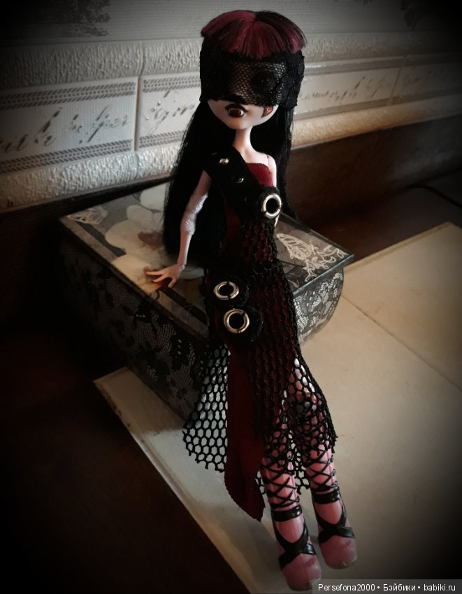 Голодные игры. Часть 1. Здравствуй... я твоя мышка... и я тебя СЪЕМ (фото 5)