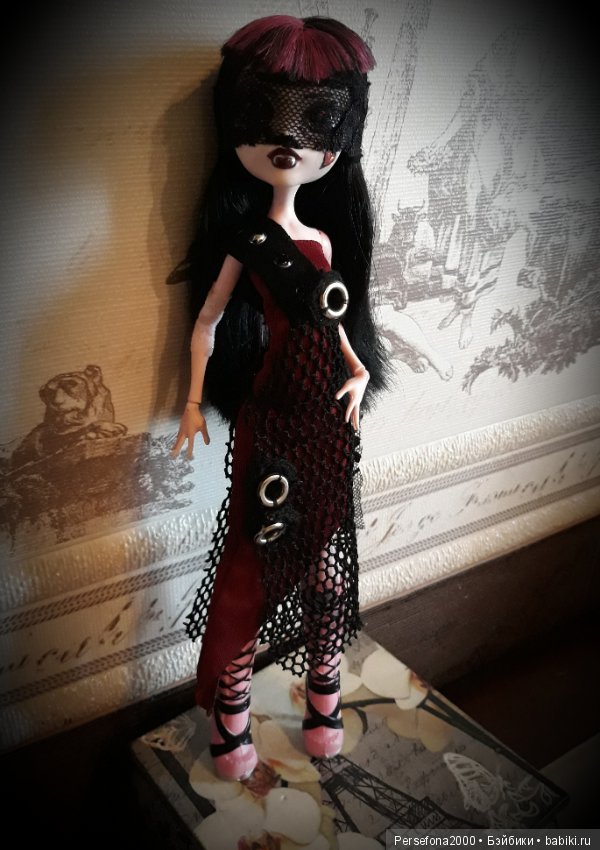 Голодные игры. Часть 1. Здравствуй... я твоя мышка... и я тебя СЪЕМ (фото 4)