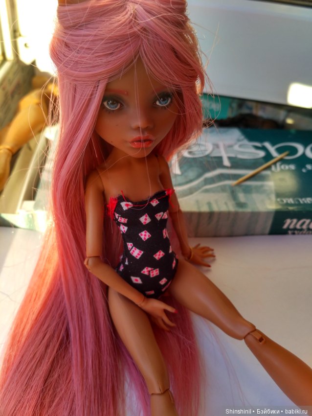 Переделала старый ооак — ООАК Monster High и Ever After High: репейнт (фото 8)