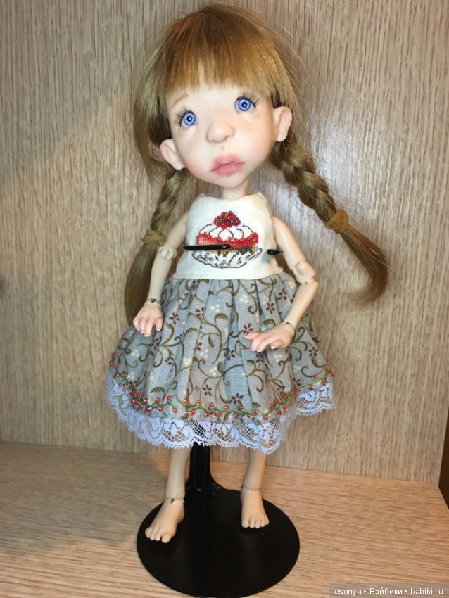 Помогите найти одежу и обувь для Жужу от Тани Филенко