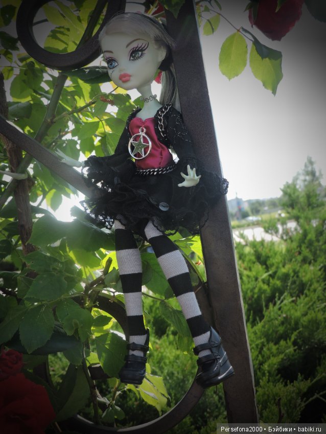 Только что сшитая — Куклы Monster High и Ever After High: G1 (фото 10)