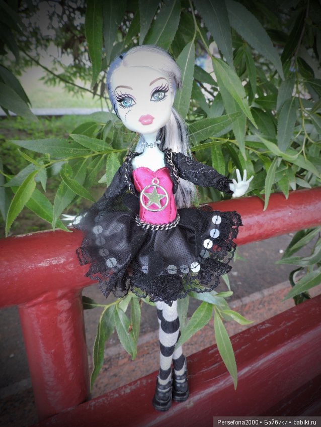 Только что сшитая — Куклы Monster High и Ever After High: G1 (фото 9)