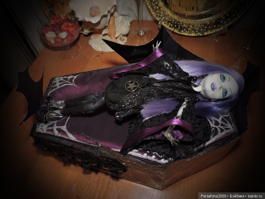 Королева призраков — Куклы Monster High и Ever After High: G1 (фото 9)