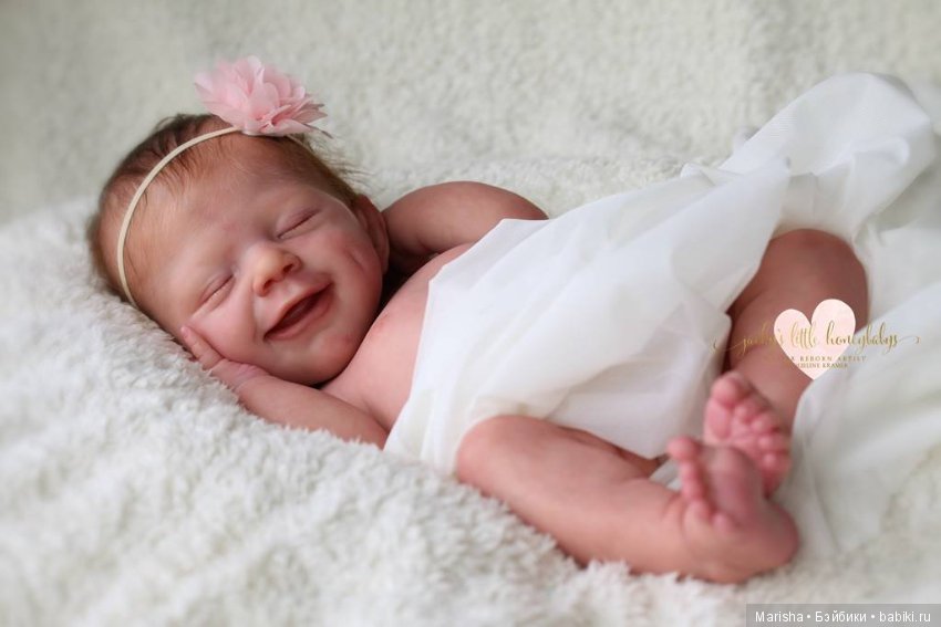 April скульптора Joanna Kazmierczak, автор прототипа Jacqueline Kramer