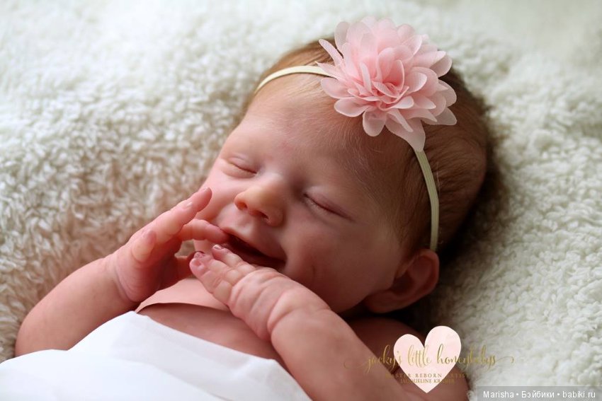 April скульптора Joanna Kazmierczak, автор прототипа Jacqueline Kramer (фото 5)