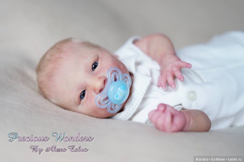 Реальборн Baby Joseph awake, автор прототипа Alexa Calvo Cabet