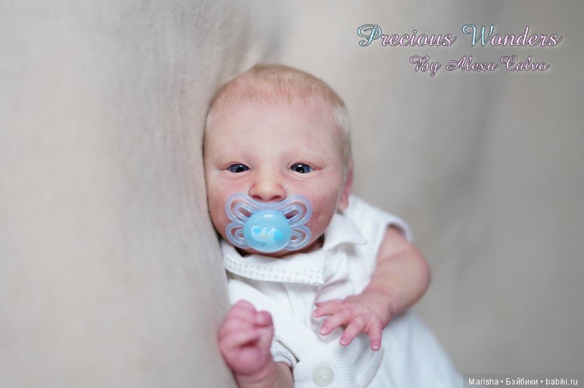 Реальборн Baby Joseph awake, автор прототипа Alexa Calvo Cabet
