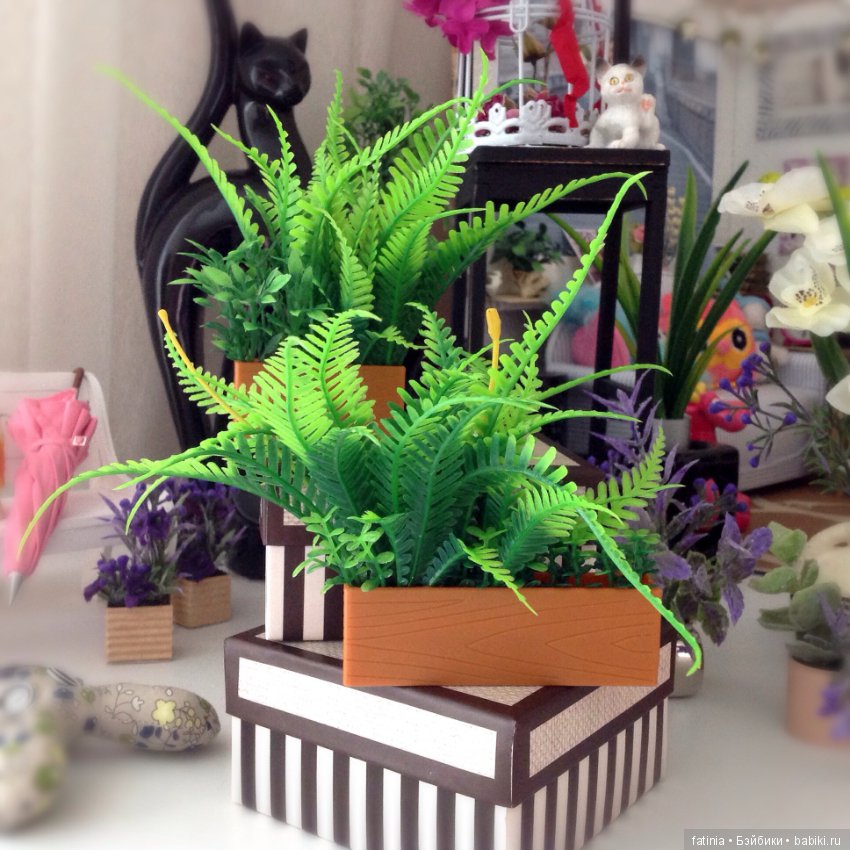 Растения, снова комнатные растения и цветы для кукольного интерьера