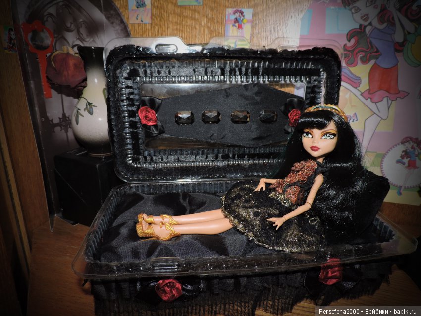 О египетских принцессах, скарабеях и нильских царь-цветах