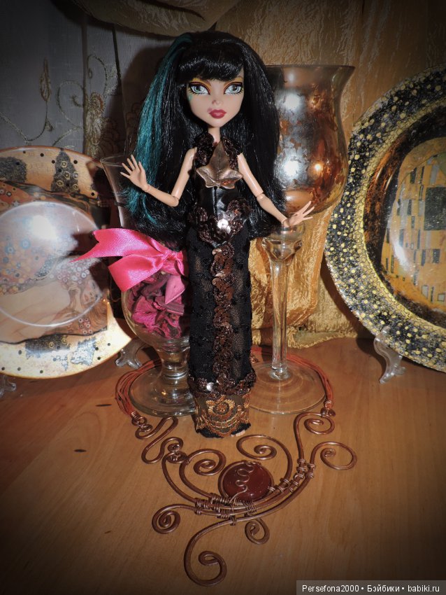 О египетских принцессах, скарабеях и нильских царь-цветах