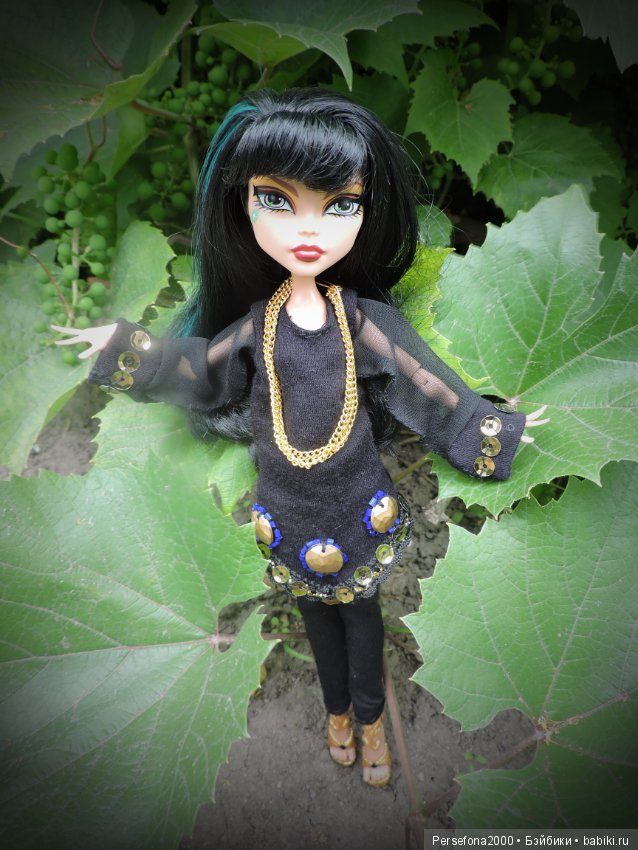 О египетских принцессах, скарабеях и нильских царь-цветах