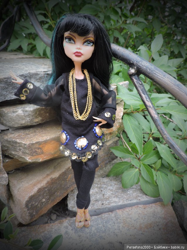 О египетских принцессах, скарабеях и нильских царь-цветах