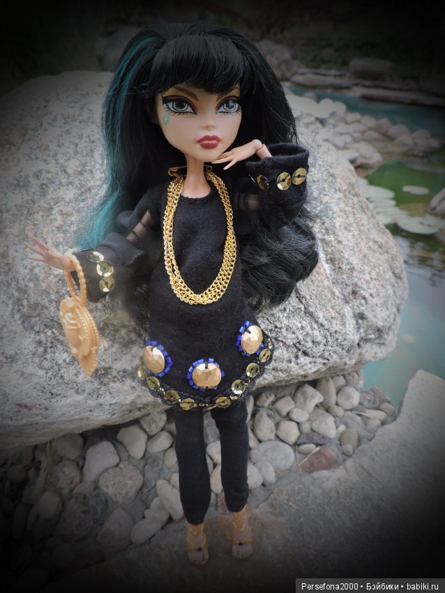 О египетских принцессах, скарабеях и нильских царь-цветах