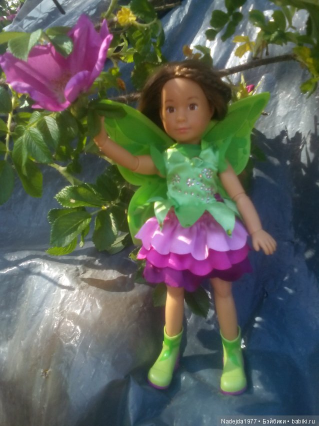 Как наша фея София ягоды собирала и гуляла