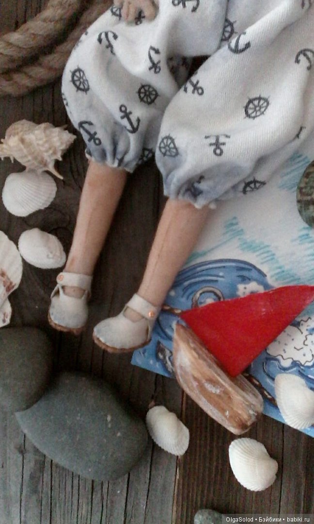 Две девчули и еще одна кукелла (фото 4)