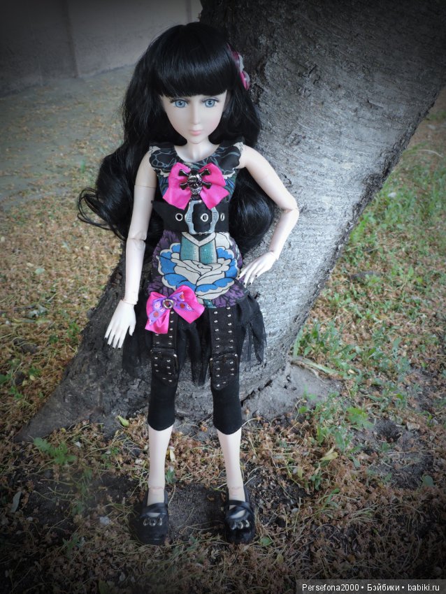 История одной сиротки. Часть 3. Эмо рулит