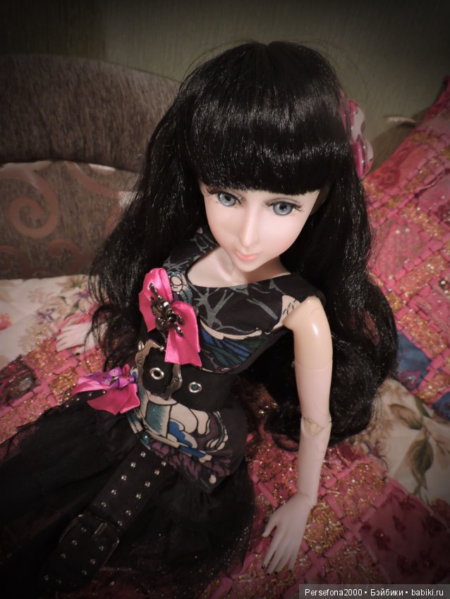 История одной сиротки. Часть 3. Эмо рулит