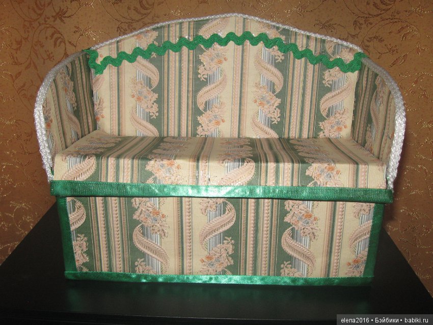 Диванчик. Бюджетный вариант (фото 4)