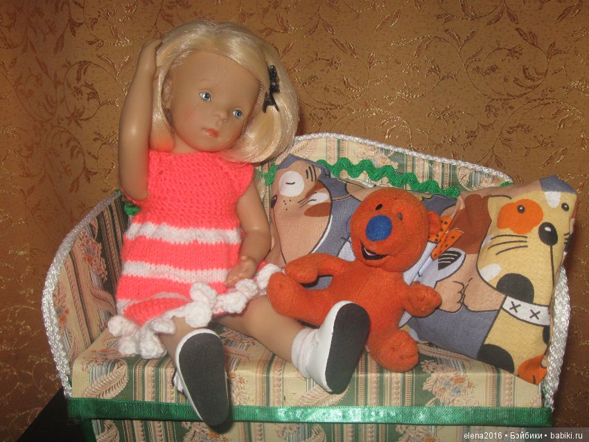 Диванчик. Бюджетный вариант (фото 9)