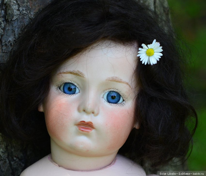 Помогите распознать антикварную красавицу